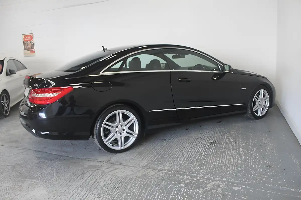 Used 2011 Mercedes-Benz E Class Sport Black - Interior and Exterior details 8