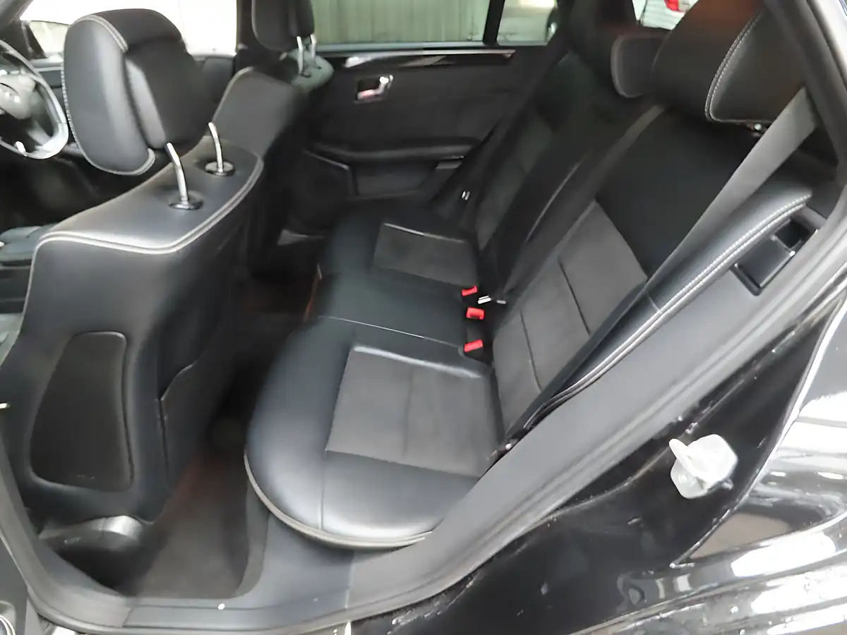 Used 2011 Mercedes-Benz E Class Sport Black - Interior and Exterior details 8