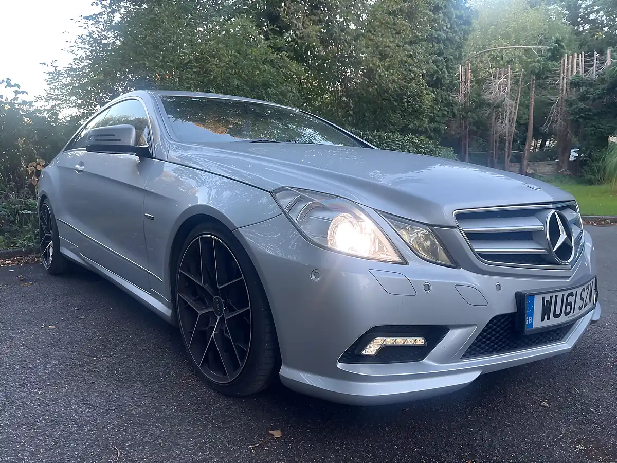 Used 2011 Mercedes-Benz E Class Sport Silver - Interior and Exterior details 9