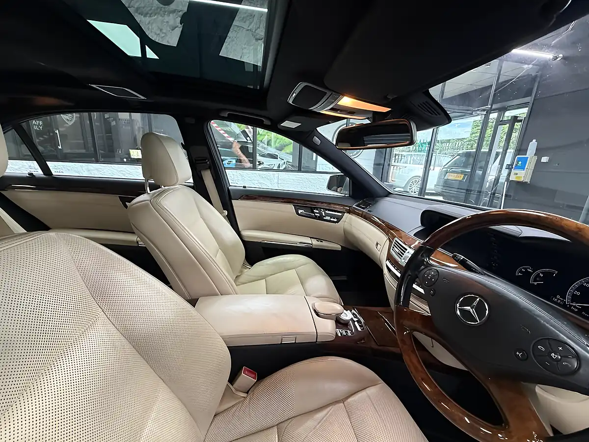 Used 2011 Mercedes-Benz S Class S350L Silver - Interior and Exterior details 15