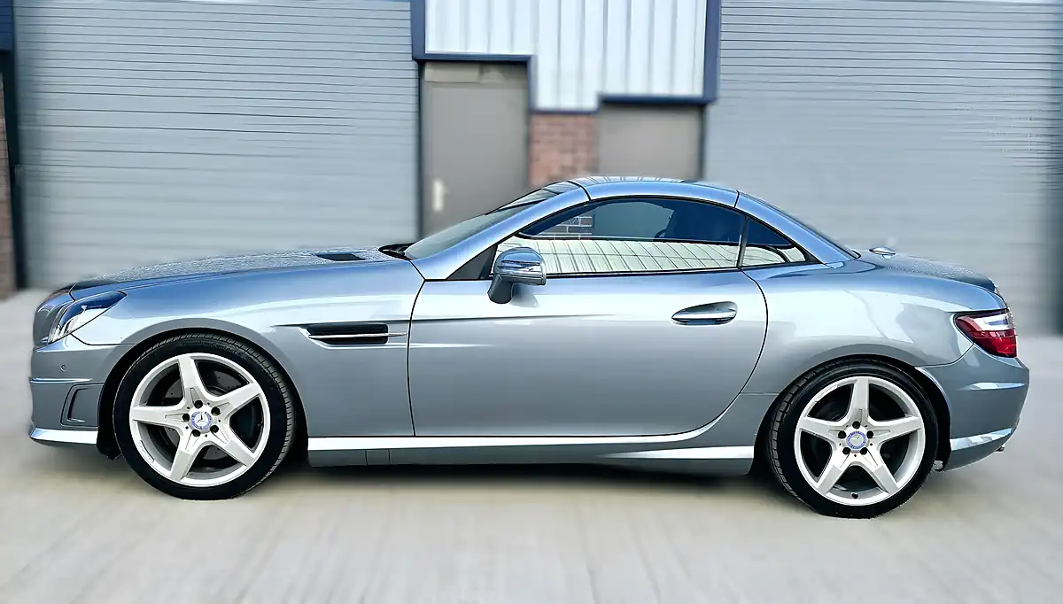 Used 2011 Mercedes-Benz Slk AMG Sport Edition 125 Silver - Interior and Exterior details 11
