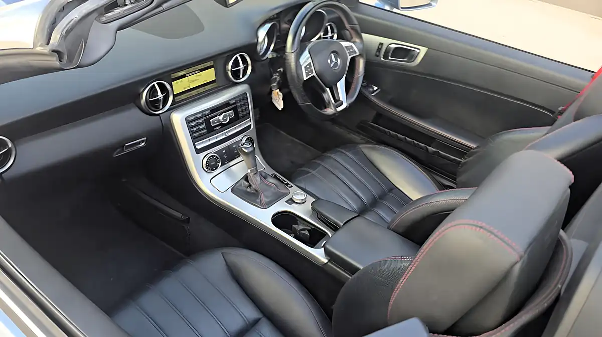 Used 2011 Mercedes-Benz Slk AMG Sport Edition 125 Silver - Interior and Exterior details 3