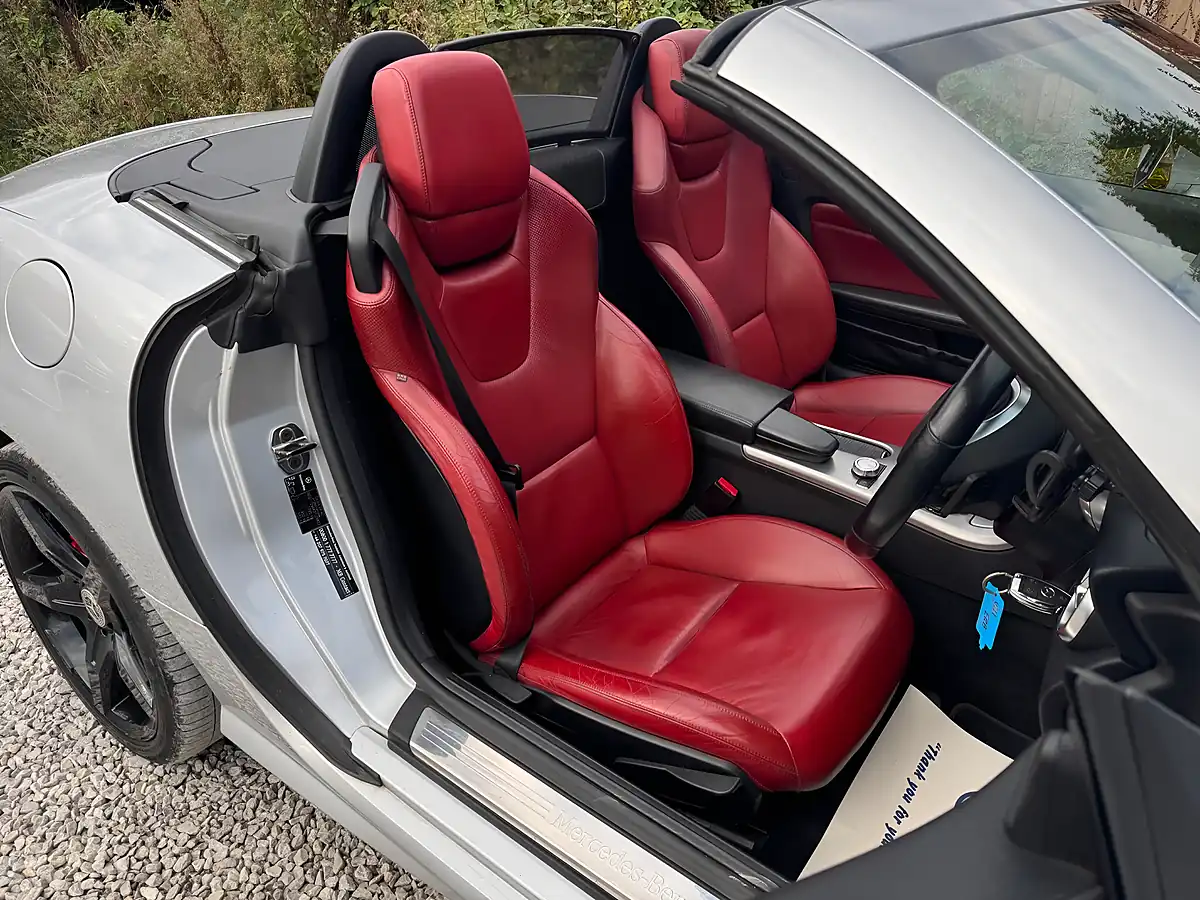 Used 2011 Mercedes-Benz Slk AMG Sport Edition 125 Silver - Interior and Exterior details 11