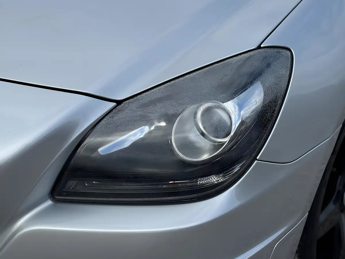 Used 2011 Mercedes-Benz Slk AMG Sport Edition 125 Silver - Interior and Exterior details 16