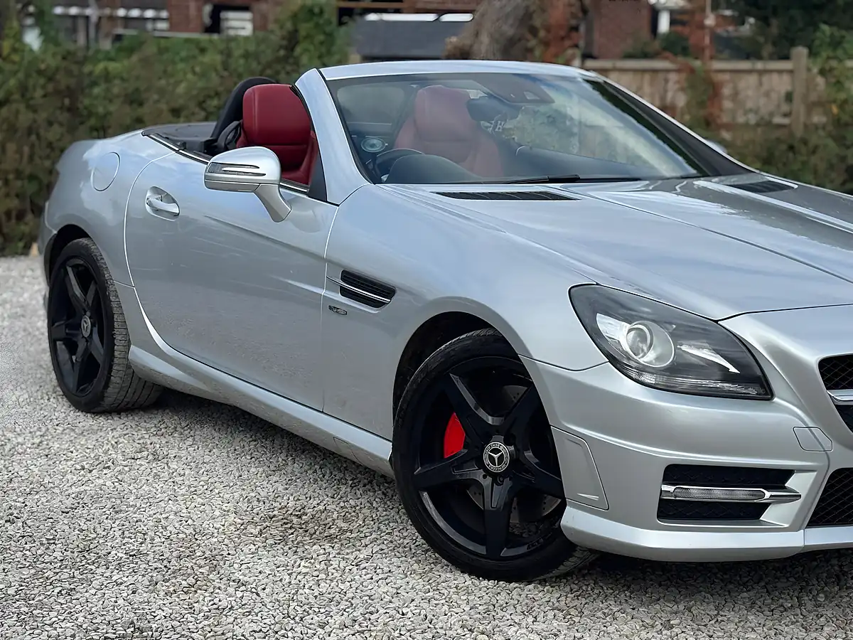 Used 2011 Mercedes-Benz Slk AMG Sport Edition 125 Silver - Interior and Exterior details 6