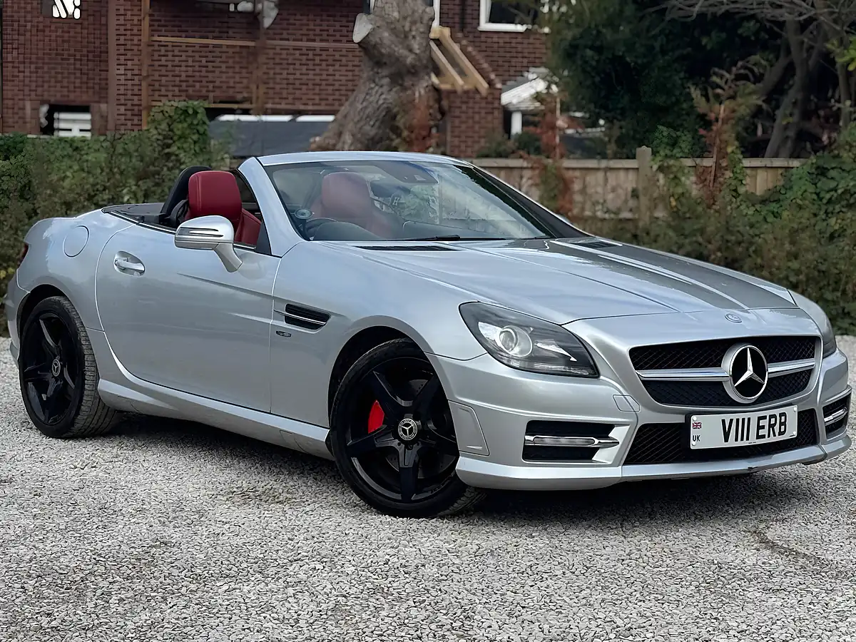 Used 2011 Mercedes-Benz Slk AMG Sport Edition 125 Silver - Interior and Exterior details 8