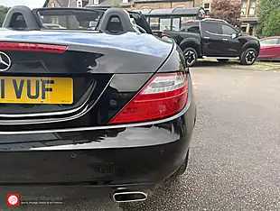 Used 2011 Mercedes-Benz Slk Blueefficiency Black - Interior and Exterior details 11