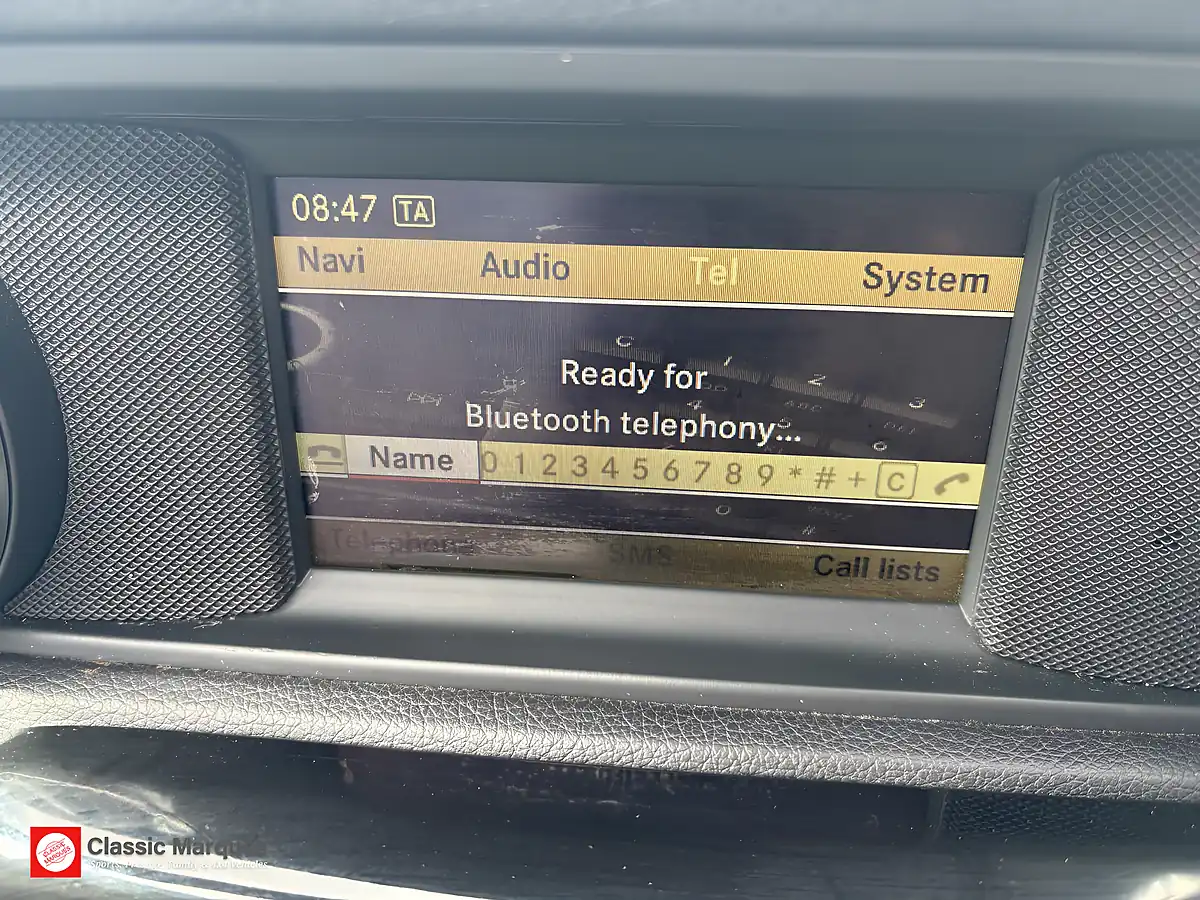 Used 2011 Mercedes-Benz Slk Blueefficiency Black - Interior and Exterior details 16