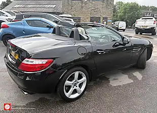 Used 2011 Mercedes-Benz Slk Blueefficiency Black - Interior and Exterior details 3