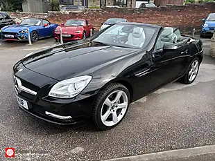 Used 2011 Mercedes-Benz Slk Blueefficiency Black - Interior and Exterior details 4