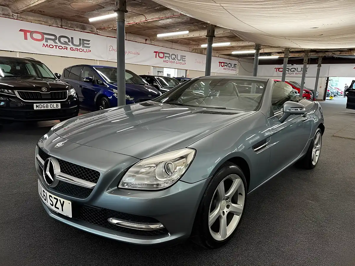 Used 2011 Mercedes-Benz Slk Edition 125 Silver - Interior and Exterior details 2
