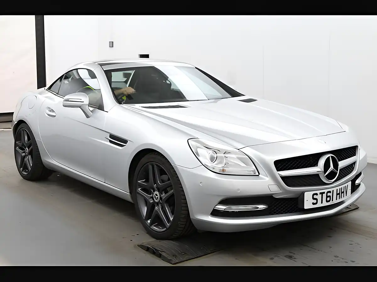 Used 2011 Mercedes-Benz Slk SLK200 Blueefficiency Silver - Front View