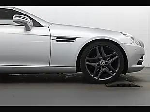 Used 2011 Mercedes-Benz Slk SLK200 Blueefficiency Silver - Interior and Exterior details 17