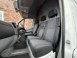 Used 2011 Mercedes-Benz Sprinter 313 White - Interior and Exterior details 12