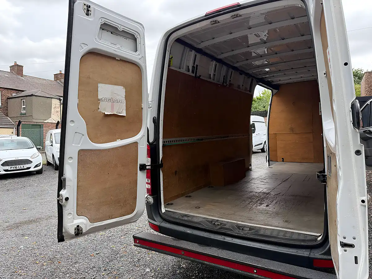 Used 2011 Mercedes-Benz Sprinter 313 White - Interior and Exterior details 14