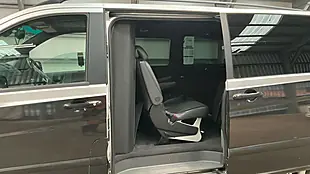 Used 2011 Mercedes-Benz Viano Ambiente Silver - Interior and Exterior details 8