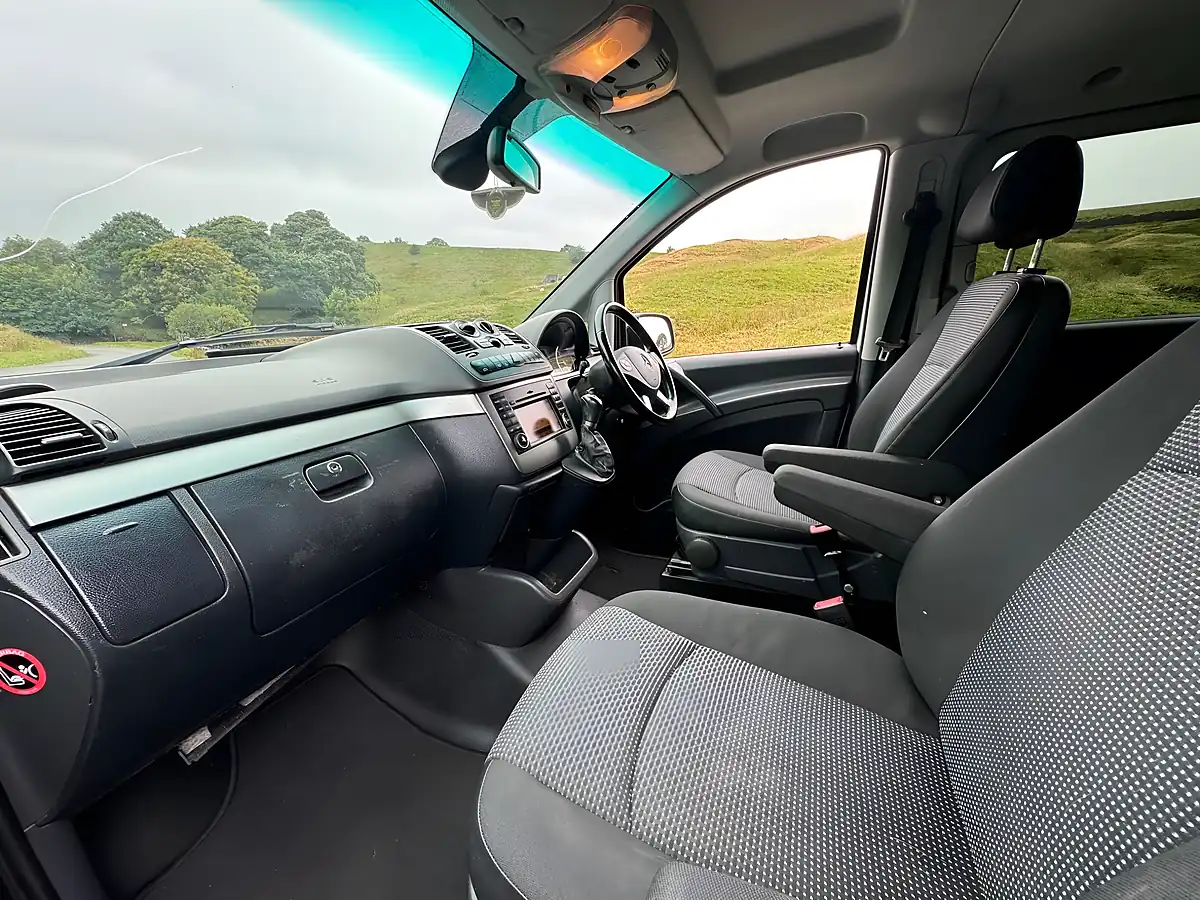 Used 2011 Mercedes Vito Dualiner L1 Silver - Interior and Exterior details 19