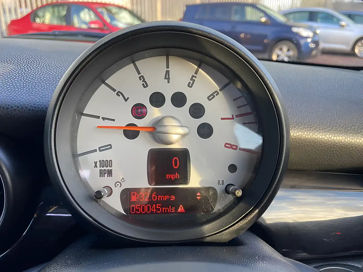 Used 2011 MINI Clubman Cooper S Grey - Interior and Exterior details 15