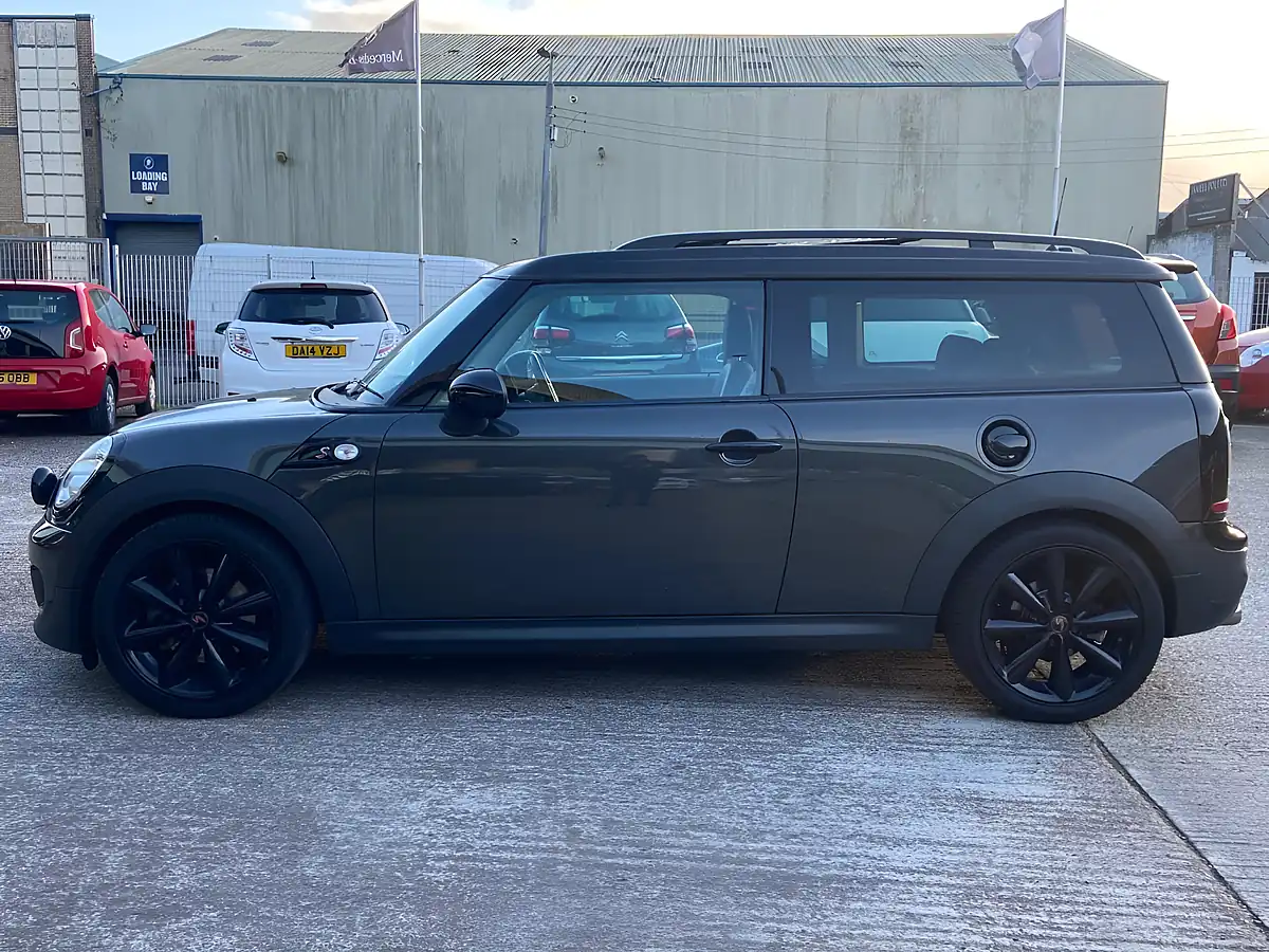 Used 2011 MINI Clubman Cooper S Grey - Interior and Exterior details 7