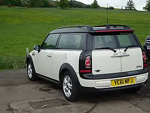Used 2011 MINI Clubman Cooper White - Interior and Exterior details 4