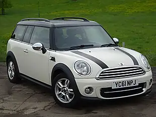 Used 2011 MINI Clubman Cooper White - Interior and Exterior details 8