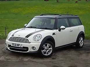 Used 2011 MINI Clubman Cooper White - Interior and Exterior details 9