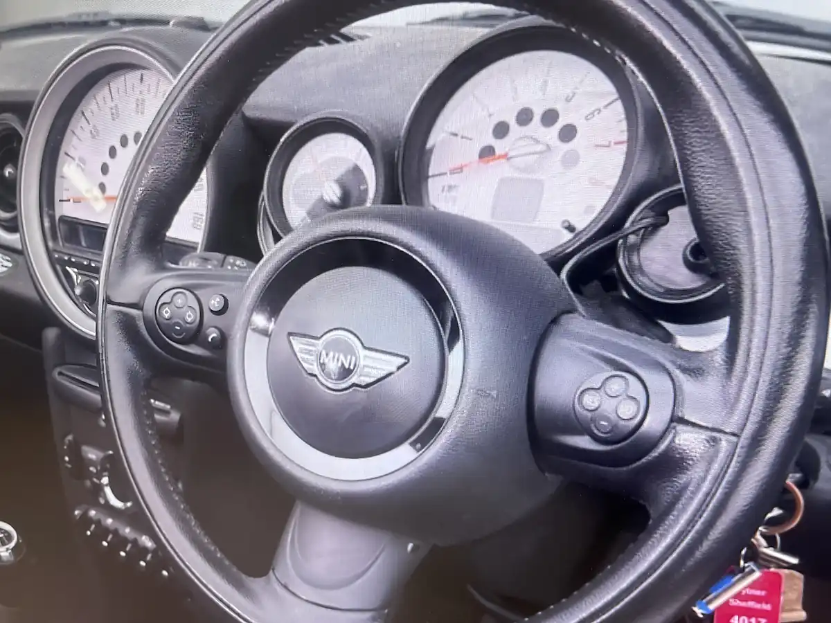 Used 2011 MINI Convertible Cooper (chili Pack) Ice Blue - Interior and Exterior details 7