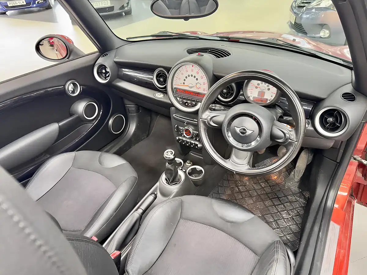 Used 2011 MINI Convertible Cooper Orange - Interior and Exterior details 19
