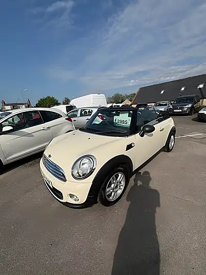2011 MINI Convertible One 1.6