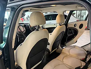 Used 2011 MINI Countryman ALL4 Green - Interior and Exterior details 17
