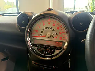 Used 2011 MINI Countryman ALL4 Green - Interior and Exterior details 19