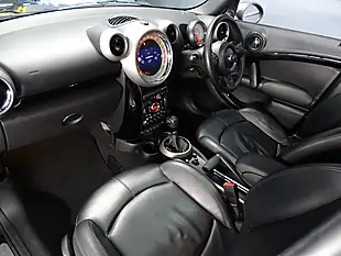 Used 2011 MINI Countryman Cooper Black - Interior and Exterior details 13