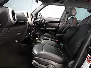 Used 2011 MINI Countryman Cooper Black - Interior and Exterior details 14