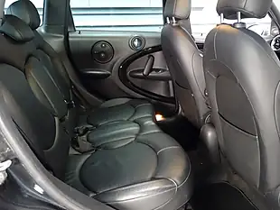 Used 2011 MINI Countryman Cooper Black - Interior and Exterior details 18