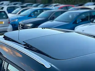 Used 2011 MINI Countryman Cooper Blue - Interior and Exterior details 14