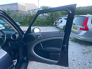 Used 2011 MINI Countryman Cooper Blue - Interior and Exterior details 20