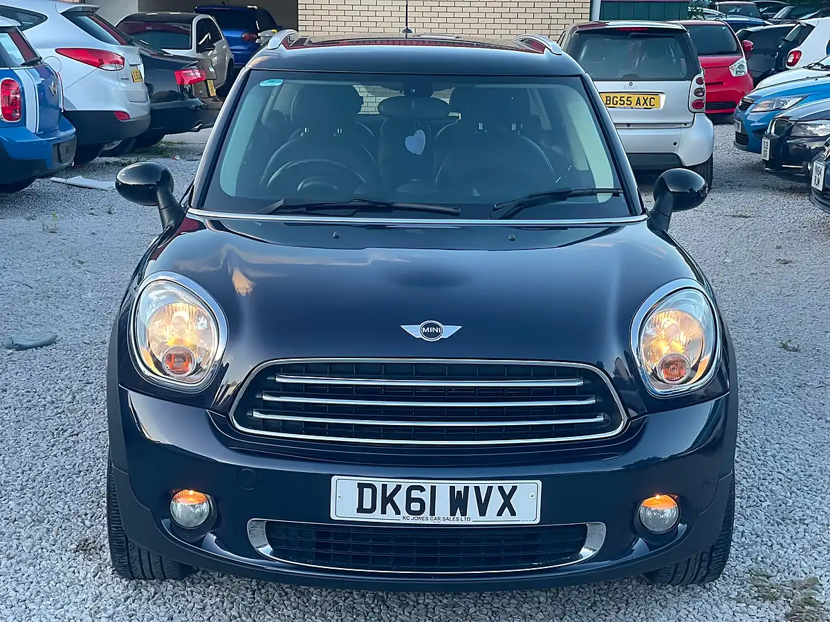Used 2011 MINI Countryman Cooper Blue - Interior and Exterior details 4