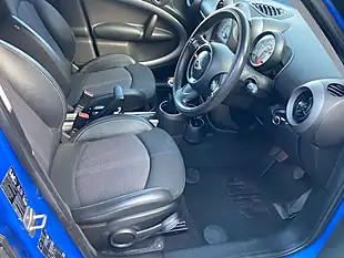 Used 2011 MINI Countryman Cooper Blue - Interior and Exterior details 6