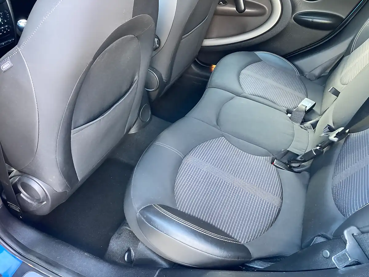 Used 2011 MINI Countryman Cooper Blue - Interior and Exterior details 9