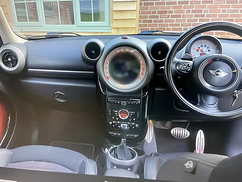 Used 2011 MINI Countryman Cooper (chili Ii Pack) Pure Red - Interior and Exterior details 8