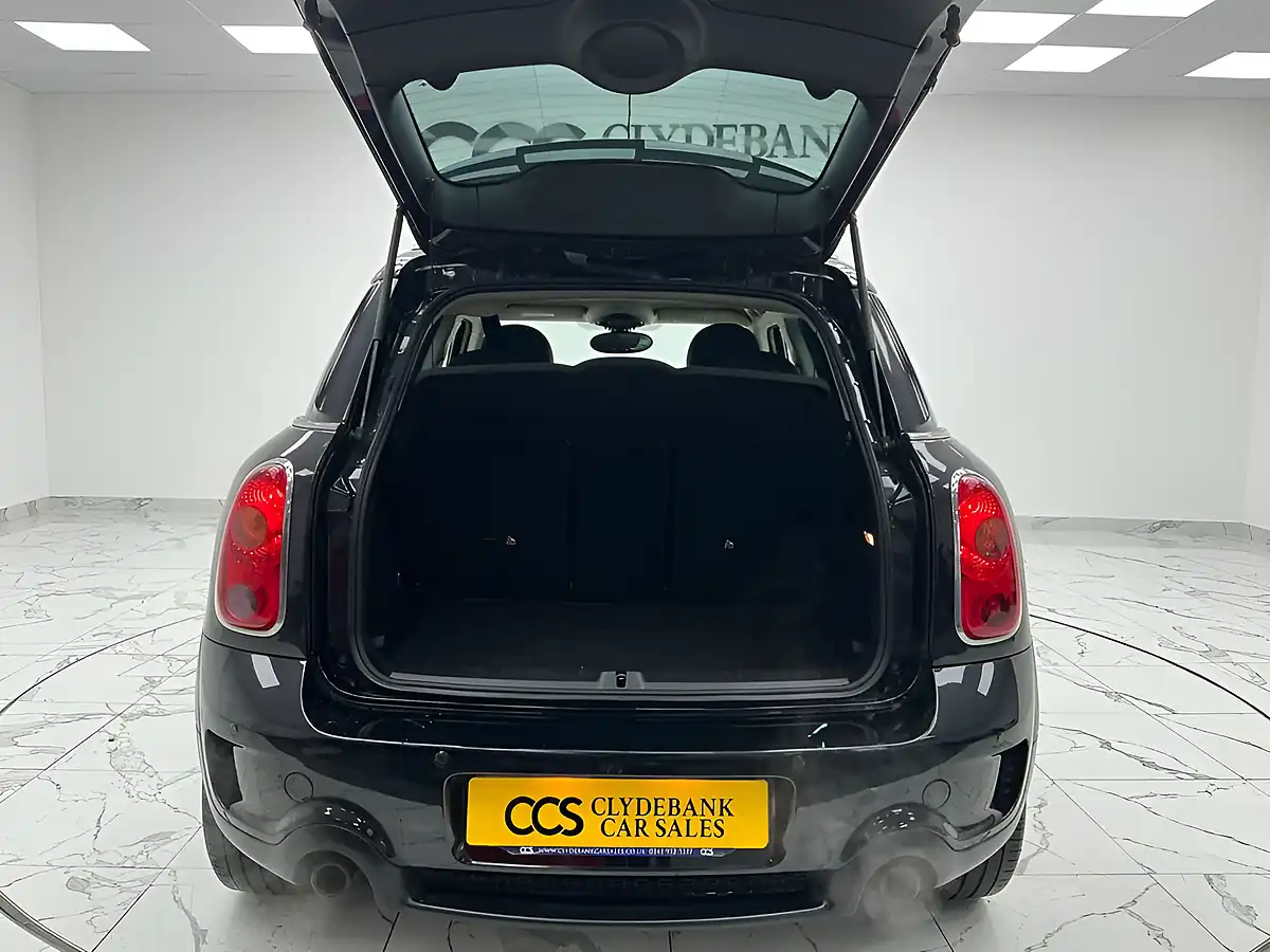 Used 2011 MINI Countryman Cooper S Black - Interior and Exterior details 13