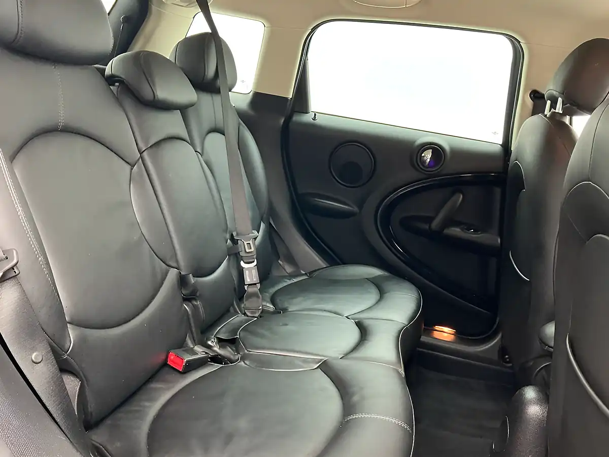 Used 2011 MINI Countryman Cooper S Black - Interior and Exterior details 15