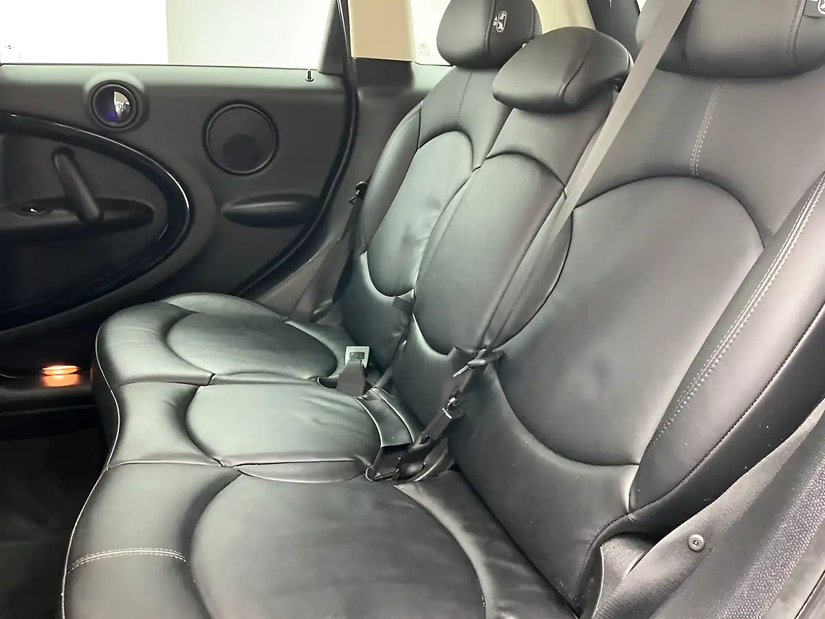 Used 2011 MINI Countryman Cooper S Black - Interior and Exterior details 18