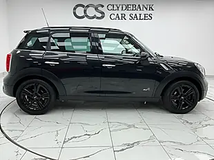 Used 2011 MINI Countryman Cooper S Black - Interior and Exterior details 2