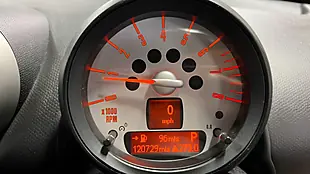 Used 2011 MINI Countryman Cooper S Silver - Interior and Exterior details 11