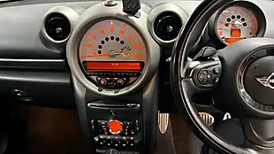 Used 2011 MINI Countryman Cooper S Silver - Interior and Exterior details 12