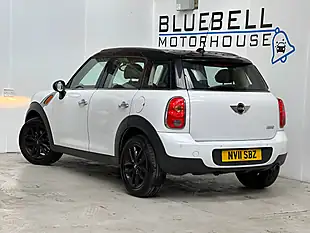Used 2011 MINI Countryman Cooper White - Interior and Exterior details 4