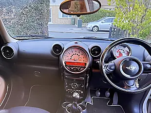 Used 2011 MINI Countryman Cooper White - Interior and Exterior details 8