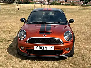 Used 2011 MINI Coupe Cooper Spice Orange Metallic - Interior and Exterior details 2
