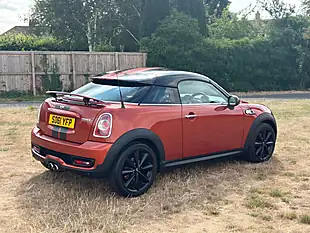 Used 2011 MINI Coupe Cooper Spice Orange Metallic - Interior and Exterior details 5